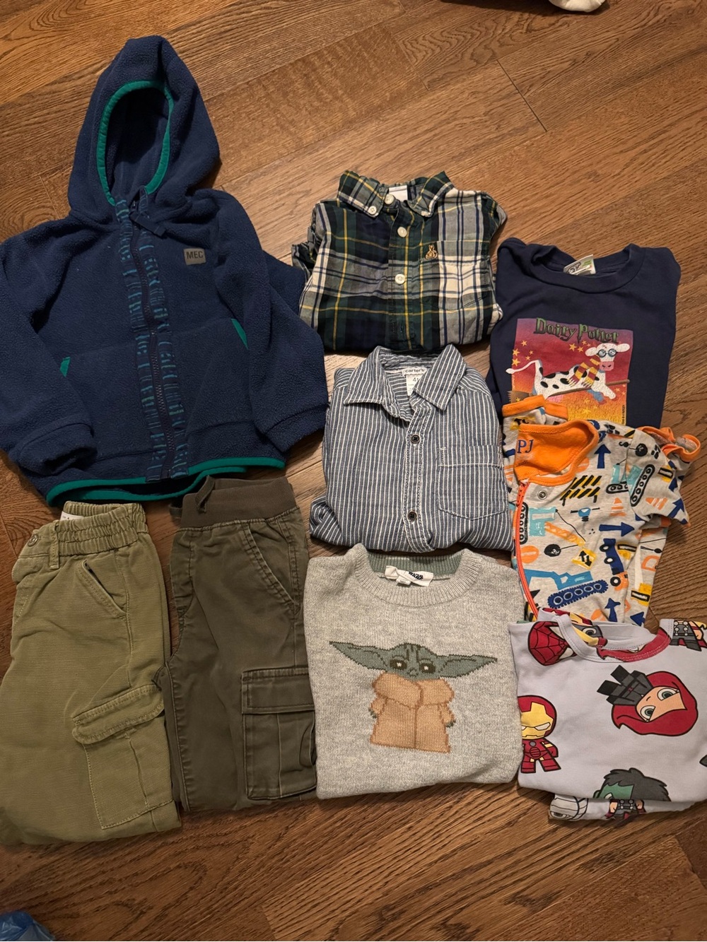Toddler boy clothing bundle (4 years)